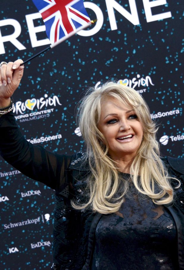 http://i1.cdnds.net/13/20/618x906/bonnie-tyler.jpg