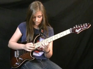 14-year-old Van Halen 'Eruption' guitar cover