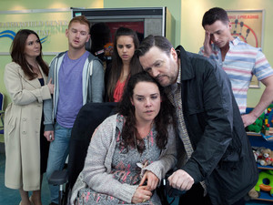 8135: As Gary holds Katy responsible for Tina going into labour, a furious Izzy bites back that it's Gary who's to blame for hitting on Tina and causing her stress.