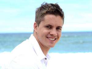 Johnny Ruffo as Chris Harrington in Home and Away - soaps-home-and-away-johnny-ruffo-chris-harrington