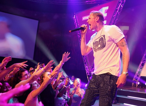 Professor Green performs at vInspired gig.