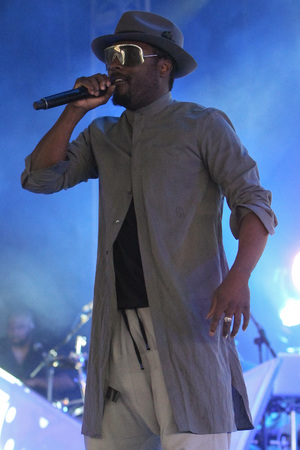 will.i.am performing at the 2013 Wireless Festival, July 14