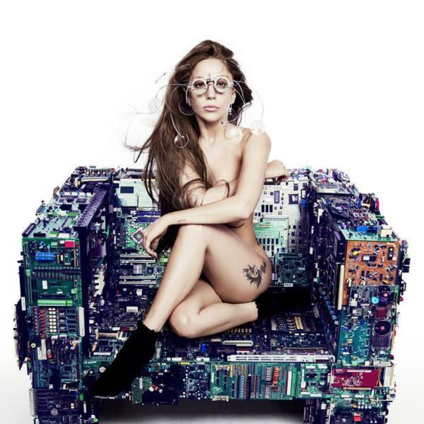 Lady GaGa 'ARTPOP' promo image