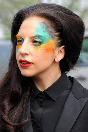 lady-gaga-make-up_1.jpg