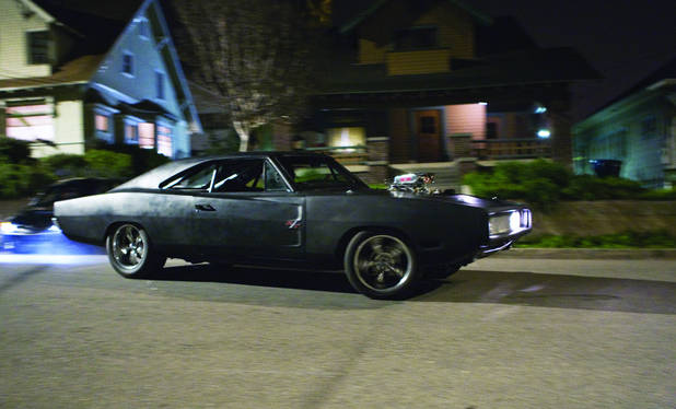 movies-fast--furious-6-dodge-charger-01.