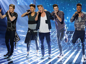 Kingsland Road sing for survival