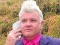 The infamous paparazzo has been sworn in as Geelong's new mayor today.