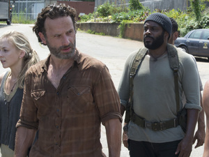 Beth Greene [Emily Kinney), Rick Grimes (Andrew Lincoln), Tyreese (Chad Coleman) and Daryl Dixon (Norman Reedus) in The Walking Dead: 'Too Far Gone'