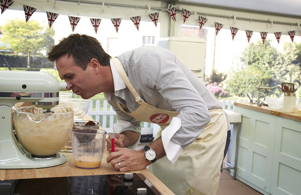 Michael Vaughan on Sport Relief Bake Off
