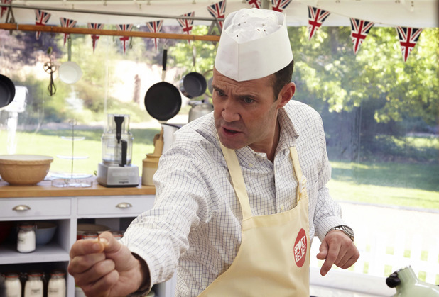 Johnny Vaughan on Sport Relief Bake Off