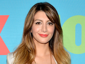 Nasim Pedrad attends the FOX 2014 Programming Presentation at the FOX Fanfront