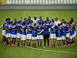 Costa Rica's national team members take part in a training session