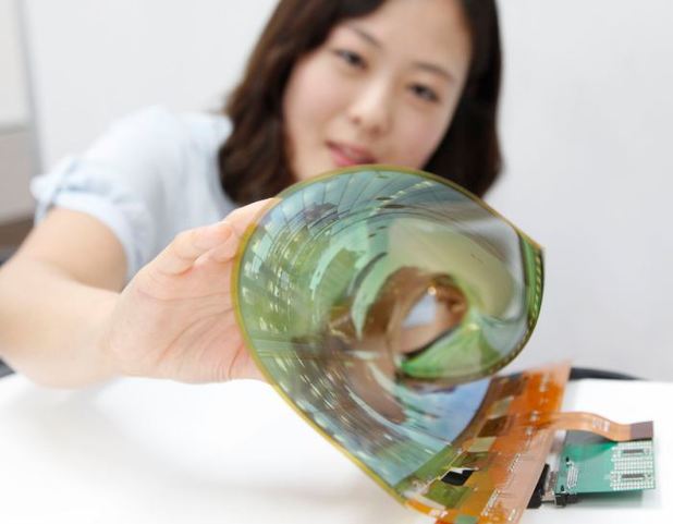 LG's rollable OLED display