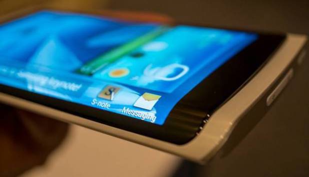 Rumoured Samsung Galaxy Note 4 pictures 