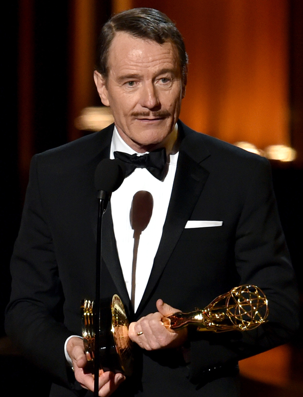 Emmy Awards Bryan Cranston Wins Fourth Lead Actor Breaking Bad Gong Breaking Bad News Us Tv