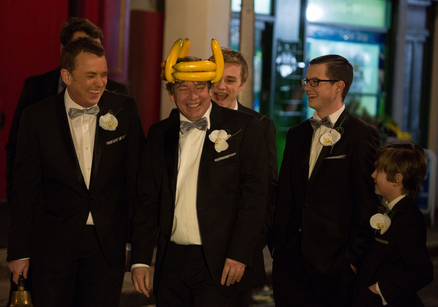 Ian wears a crown of bananas for his wedding!