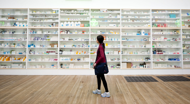 pharmacy hirst farmacia opera d'arte