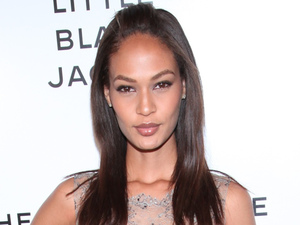 is Joan Smalls tha baddest bytch in tha game right now? | Sports, Hip ...