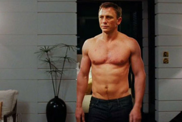 Gay Spy: Daniel Craig, Ben Whishaw: James Bond Skyphwoar! pictures ...