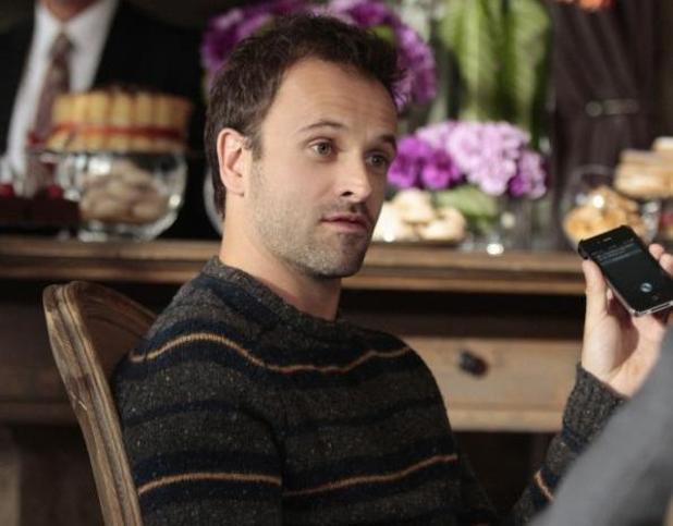 'Elementary' recap: Sherlock fights temptation in 'The Rat Race ...